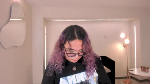 Snapshot of loiseharper chatting on 16, 5, 2026 Loise online show from 16, 5, 2026
