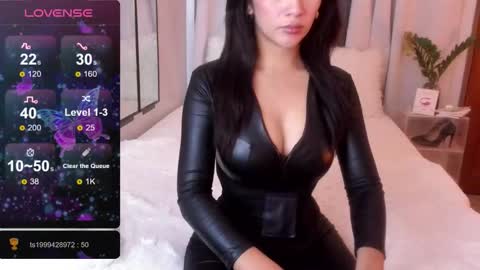 Mistress L online show from 25, 2, 2026