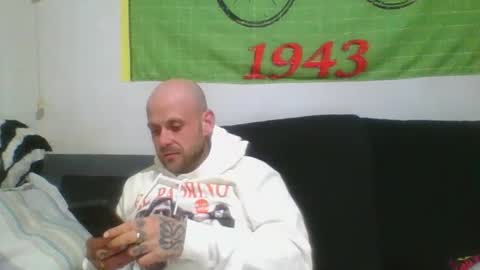 Snapshot of lokitospain chatting on 15, 3, 2026 PollonSpanish37 online show from 15, 3, 2026