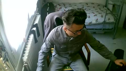 lokoum39 online show from 18, 4, 2026