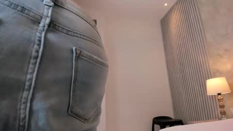 Lola Sweet online show from 18, 1, 2025