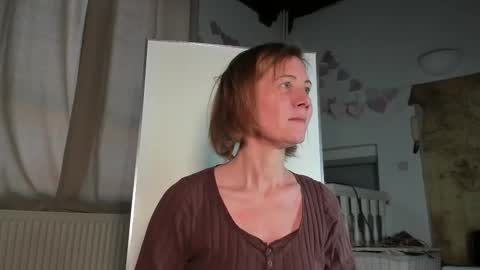 lola_belgium online show from 2, 3, 2025