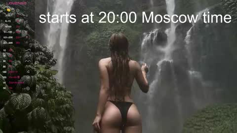 Snapshot of lola_dinky chatting on 3, 11, 2025 Lola online show from 3, 11, 2025