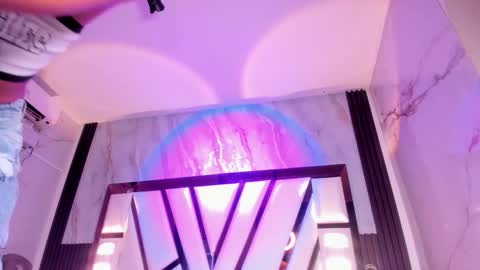 Lola online show from 14, 11, 2025