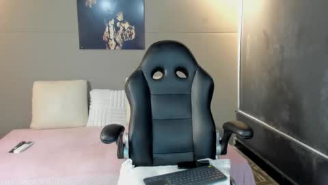 Snapshot of lola_red956680 chatting on 28, 2, 2026 lola red online show from 28, 2, 2026