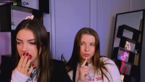 Snapshot of lola_swon chatting on 29, 9, 2025 Lola online show from 29, 9, 2025