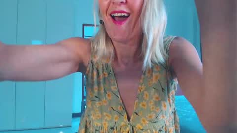 Lola online show from 13, 4, 2026