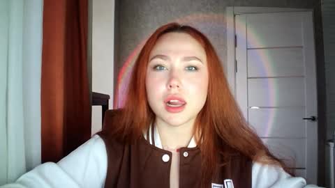 LolaaMint  online show from 4, 3, 2026