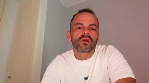 Snapshot of lolaandresbis chatting on 17, 5, 2026 lolaandresbis online show from 17, 5, 2026