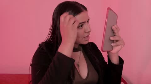 lolaasmith_21 online show from 8, 2, 2025