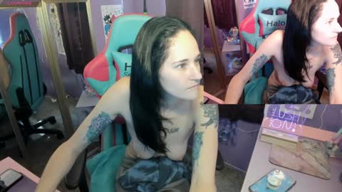Snapshot of lolabunny9 chatting on 6, 12, 2024 Lola online show from 6, 12, 2024