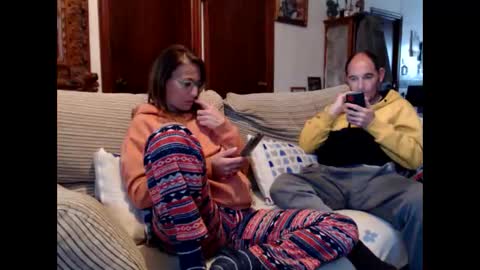 LOLA HUESO y ERIC online show from 28, 1, 2025