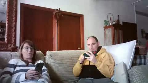 LOLA HUESO y ERIC online show from 28, 2, 2025