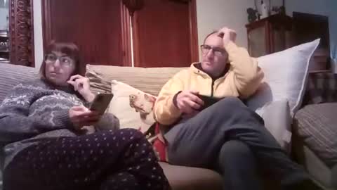 LOLA HUESO y ERIC online show from 4, 3, 2025