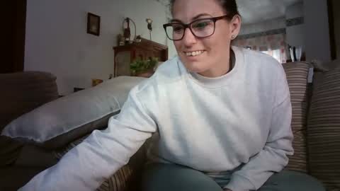 LOLA HUESO y ERIC online show from 1, 2, 2026