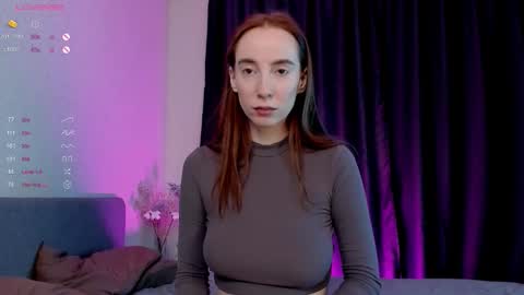 Snapshot of lolalivex chatting on 30, 9, 2025 Helloo everyone im Lola online show from 30, 9, 2025