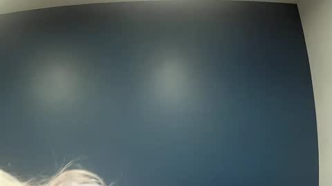 Lola Lixx online show from 21, 2, 2025