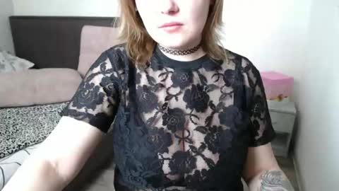 Snapshot of lolamyr chatting on 20, 2, 2026 kiss online show from 20, 2, 2026