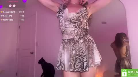 Snapshot of lolariv chatting on 15, 5, 2026 Lola 3 online show from 15, 5, 2026