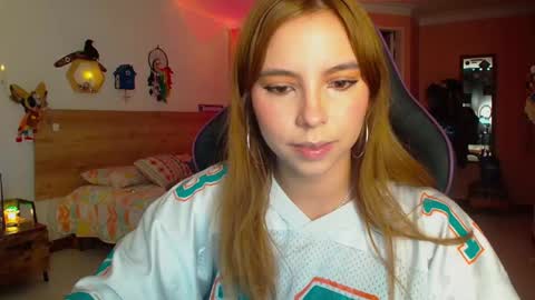 Lola doll online show from 20, 12, 2025