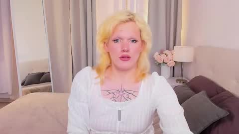 lollita online show from 1, 3, 2026