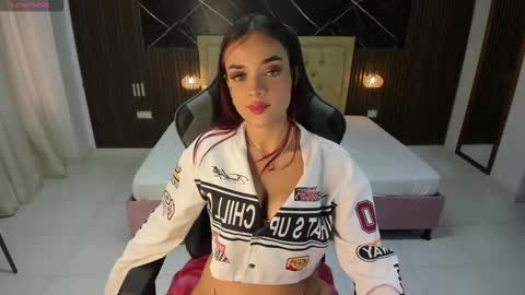 lolly18_ online show from 25, 1, 2025