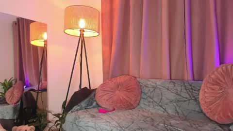 Lolly  online show from 27, 5, 2026