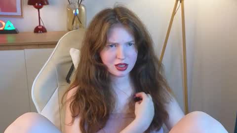 Mona online show from 11, 10, 2025