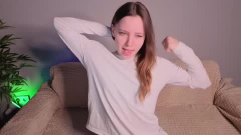 Snapshot of lolytarose chatting on 30, 5, 2026 lolytarose online show from 30, 5, 2026