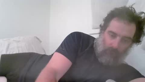 Snapshot of loml44 chatting on 17, 10, 2025 THE SEXIEST MAN ALIVE online show from 17, 10, 2025