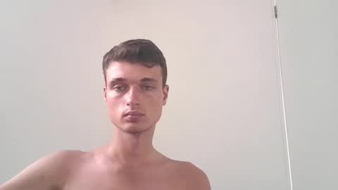 Snapshot of london_tomy chatting on 26, 11, 2025 london_tomy online show from 26, 11, 2025