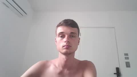 Snapshot of london_tomy chatting on 29, 11, 2025 london_tomy online show from 29, 11, 2025