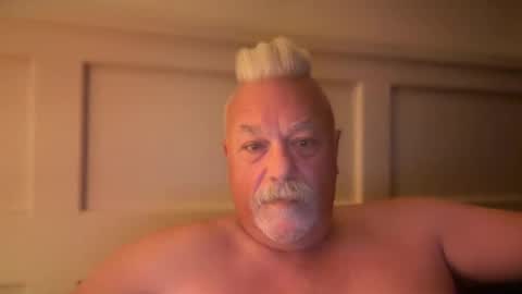Snapshot of londonbearlover chatting on 16, 7, 2026 londonbearlover online show from 16, 7, 2026