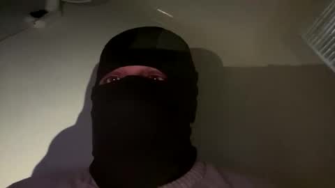 Snapshot of londonluxelad chatting on 22, 3, 2026 londonluxelad online show from 22, 3, 2026