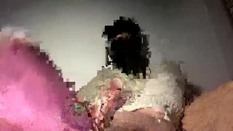 Snapshot of londonluxelad chatting on 28, 3, 2026 londonluxelad online show from 28, 3, 2026