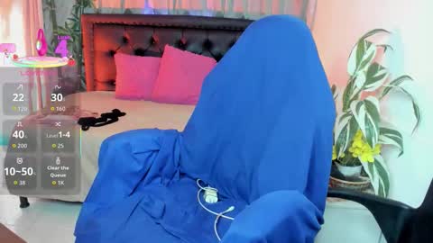 Jennifer  online show from 22, 3, 2026