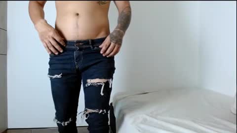 lonelydick2002 online show from 14, 1, 2025