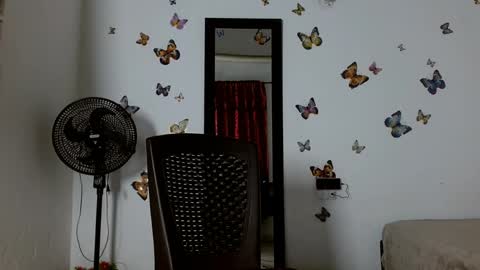 lonelydick2002 online show from 12, 4, 2026