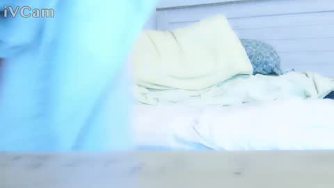 Snapshot of lonelydonny chatting on 15, 1, 2025 lonelydonny online show from 15, 1, 2025