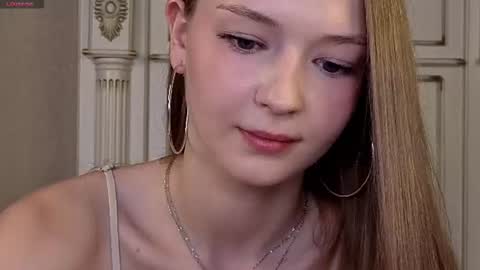 Snapshot of long_000 chatting on 10, 6, 2026 Cindy online show from 10, 6, 2026