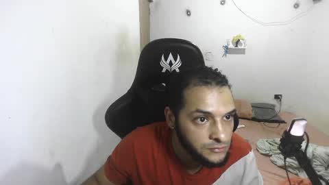 Marvin Santiago online show from 11, 4, 2026