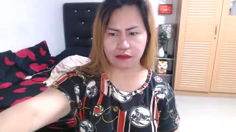 Snapshot of longasiansausage chatting on 10, 9, 2025 TOPwithEXTRABiG online show from 10, 9, 2025