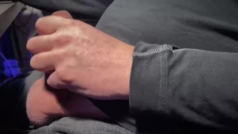 Long online show from 31, 1, 2025