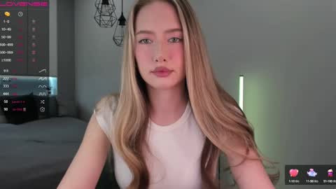 Snapshot of longoriaeva chatting on 26, 12, 2024 Eva online show from 26, 12, 2024