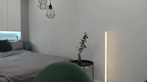 Snapshot of longoriaeva chatting on 4, 1, 2025 Eva online show from 4, 1, 2025