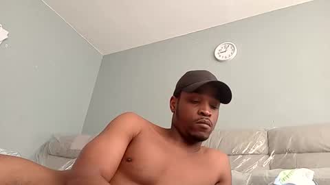 Snapshot of looch2023 chatting on 2, 3, 2026 SweetCandy online show from 2, 3, 2026