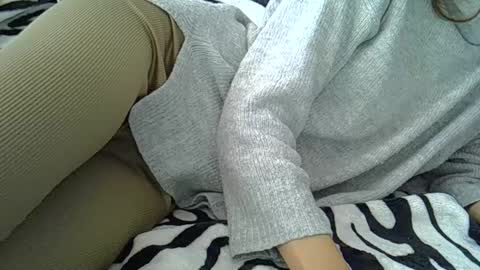 Snapshot of look_at_me_babe chatting on 27, 1, 2025 look_at_me_babe online show from 27, 1, 2025
