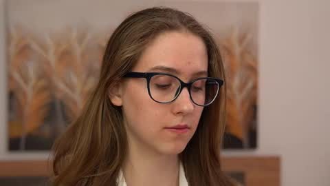 Hanna online show from 8, 3, 2025