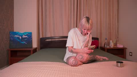  Adele Ellie and Lou   Sally Dana and Bonnie online show from 26, 11, 2025