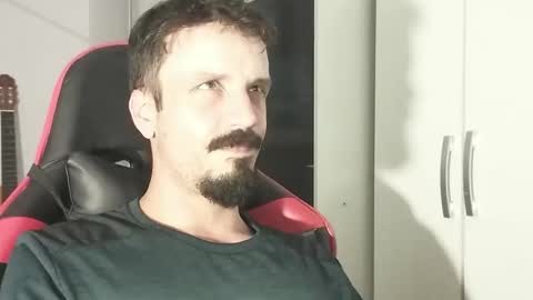 Lucas online show from 2, 1, 2025